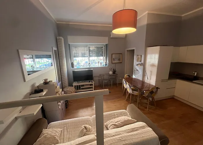 Maison Blance Milano