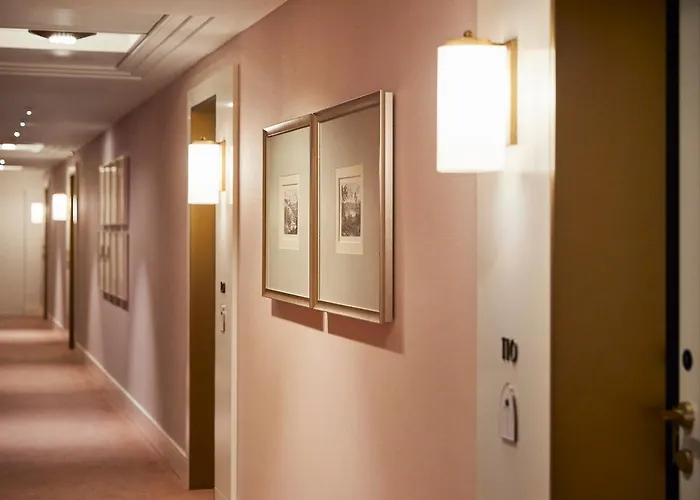 فور سيزونز ميلانو 5* ميلان