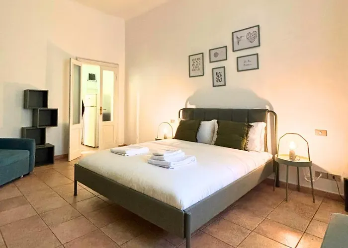 Darsena Apartment Milan