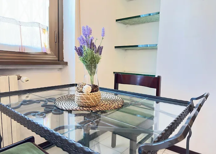 Daire I-host - Valsolda 3 Milano