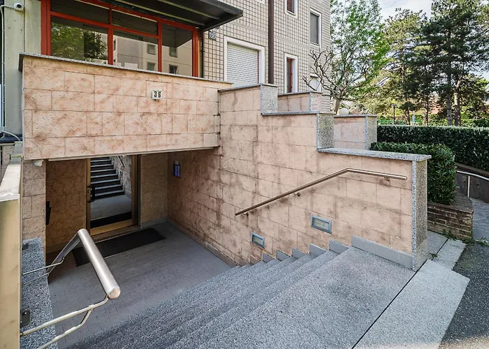 Apartment New - M1 S Leonardo 60m - San Siro - 6 Guests