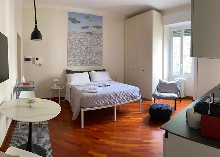 Paeninsula, Design E Comfort Nel Centro Di - Porta Venezia Apartamento *