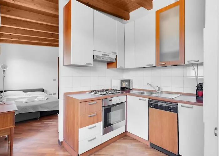 Metro M2 E Ac - Open Space Moderno A Apartmán