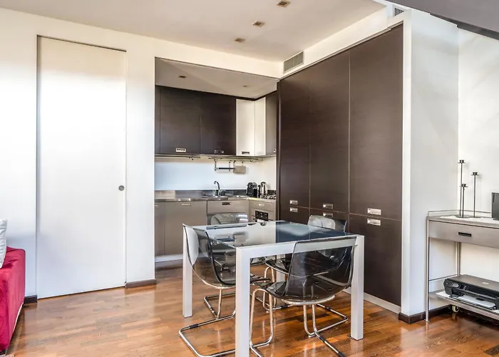 Apartment Red Lofty - Parcheggio Privato - 2 Fermate Da Rho Fiera, Mico E Bovisa Milan