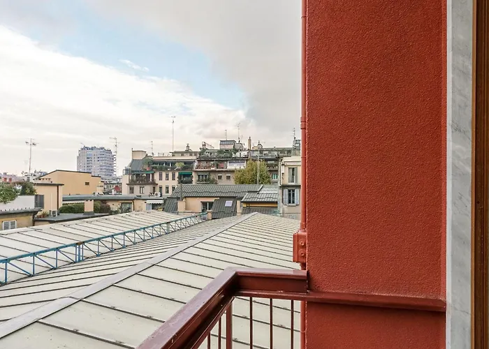Palazzo Visconti Di Modrone, Two Beautiful By Halldis Apartamento *