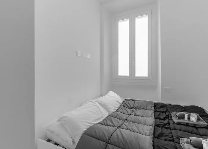 Cre9 -loreto - Duomo- - Modern - Apartamento Milán