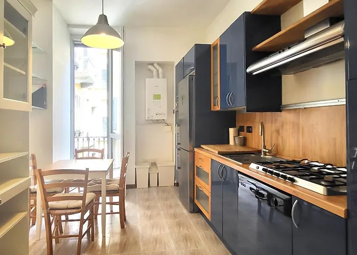 Lägenhet Grande In Centro Milano