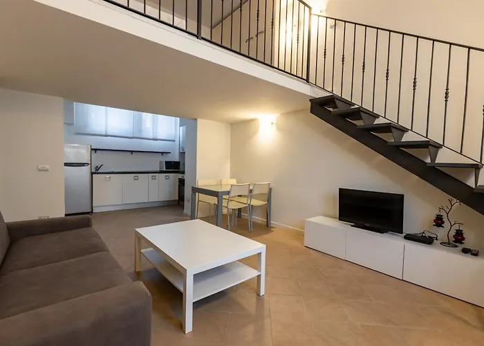 Broglio Apartment *