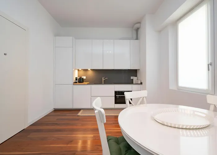 Modern Two-room In Corso Buenos Aires Milánó