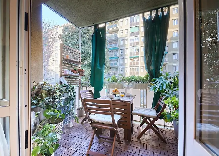 Life, Mico - Terrazza, Comfort E * Milán