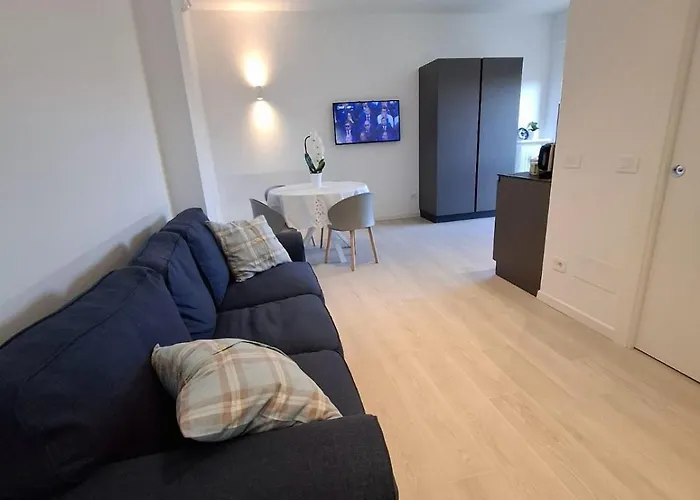 Raffinato Trilocale In Zona Centro Milán