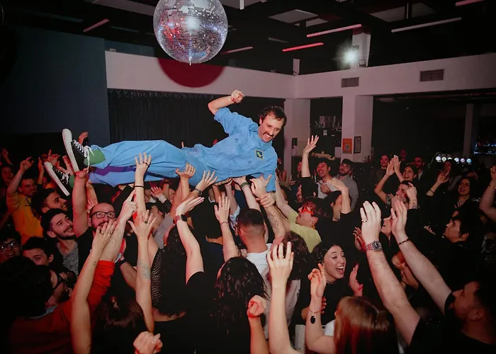 Yellowsquare Vandrarhem