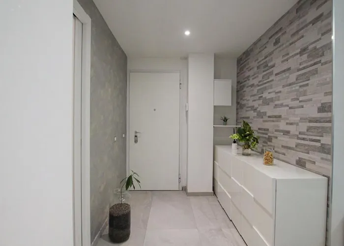 Casa Potos - M1 - San Siro - Rho Fiera Milan