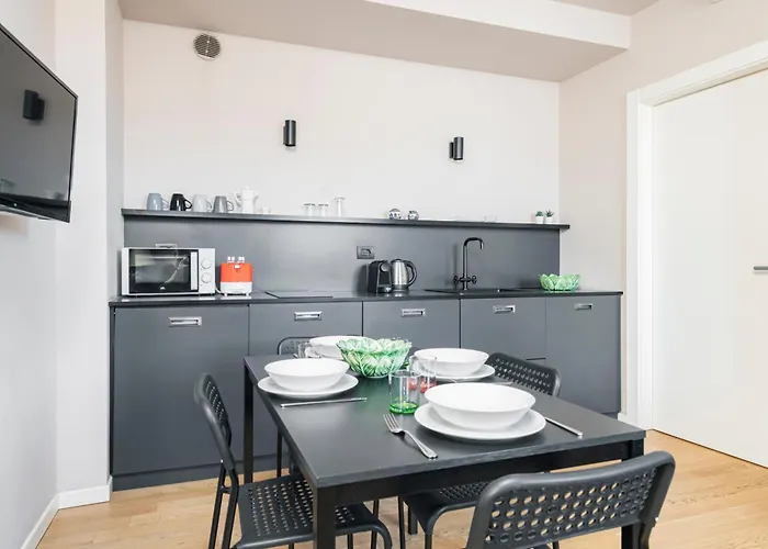 Easylife - - Canonica 77 - Parco Sempione * Milán