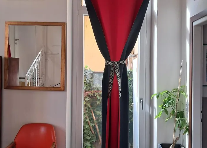 منزل للإقامة With A Garden *