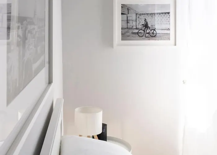 Apartman Contrasti - Black & White *