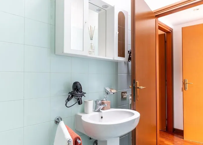 Con Bagno Privato Con Wifi A 200m Dalla Metro Apartman Milánó