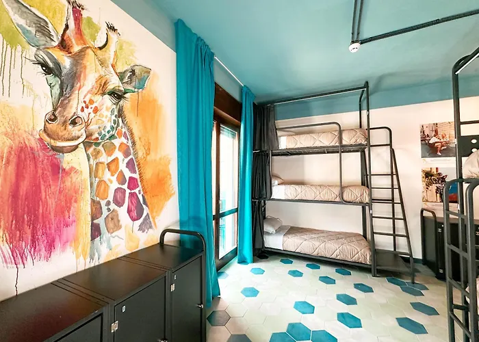 Duomo بيت شباب ميلان