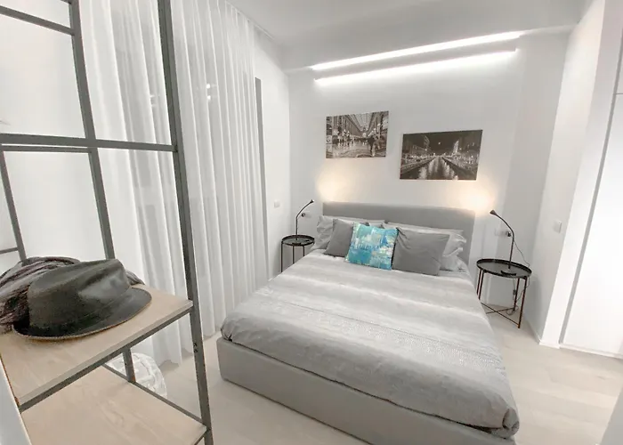 Appartement Cardano - 5 Minuti Dalla Stazione