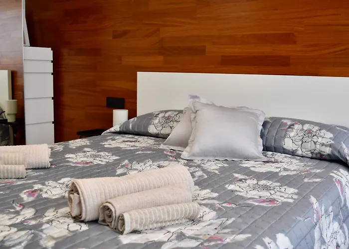 Appartement Arrivasti Design In Centre Milaan