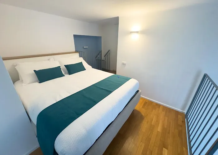Design A 2-minute Walk From Maciachini Metro Station Mailand