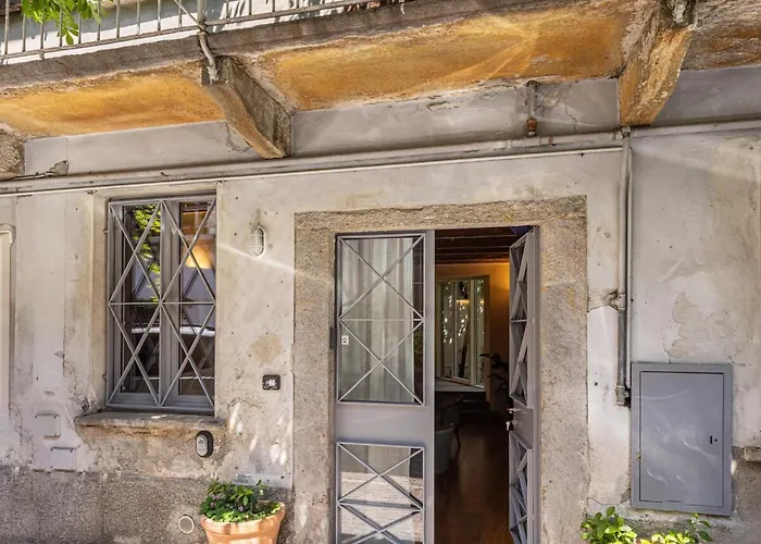 Navigli Typical With Private Courtyard Апартаменты