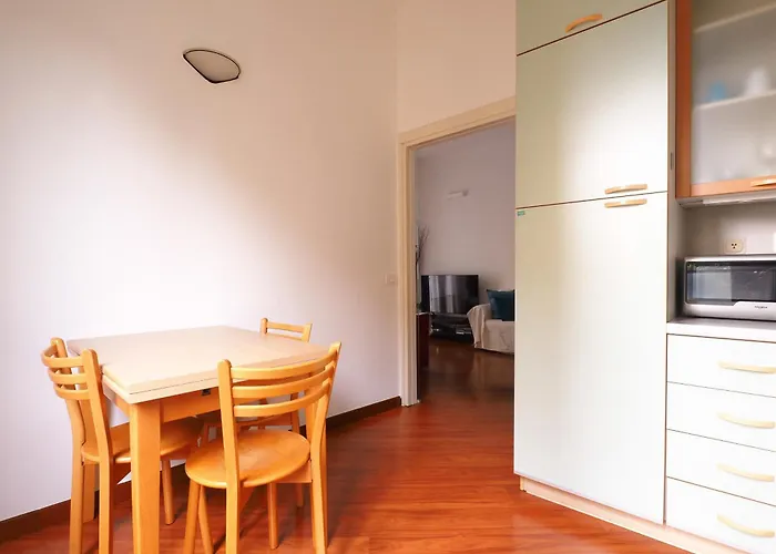 Appartement Sva18 - Fully Equipped Large Flat - S. Ambrogio Milaan