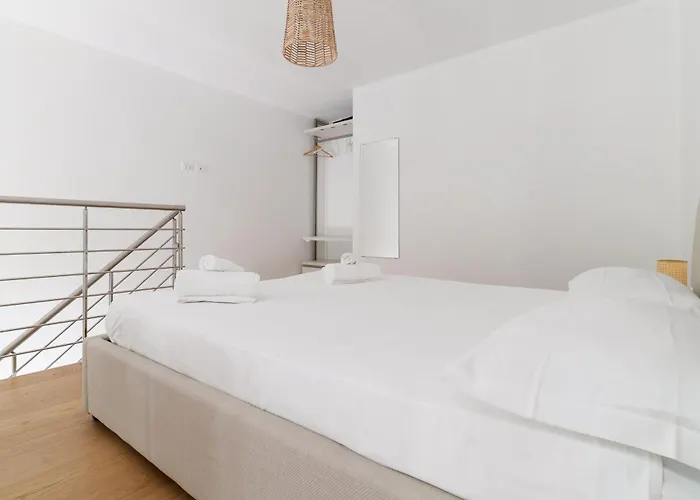 Porta Romana - Caldara - Spazioso Loft Di Design Lägenhet Milano