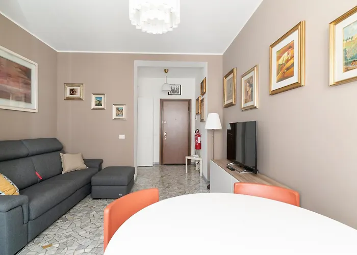 Apartamento Guesthost - M1 Pasteur With Balcony