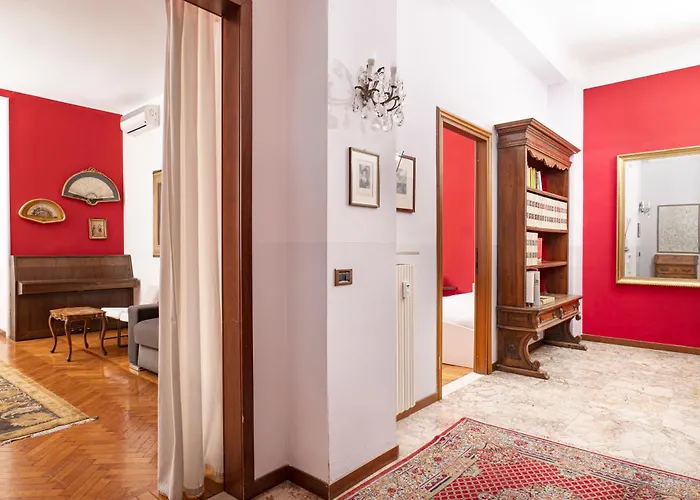 Sunshine-filled On Subway 米兰