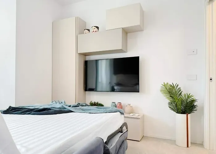 Homeby - Casa Raffaele Milano