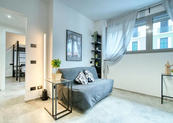 Hozyhome Strategica Soluzione In Fondazione Prada * Milano
