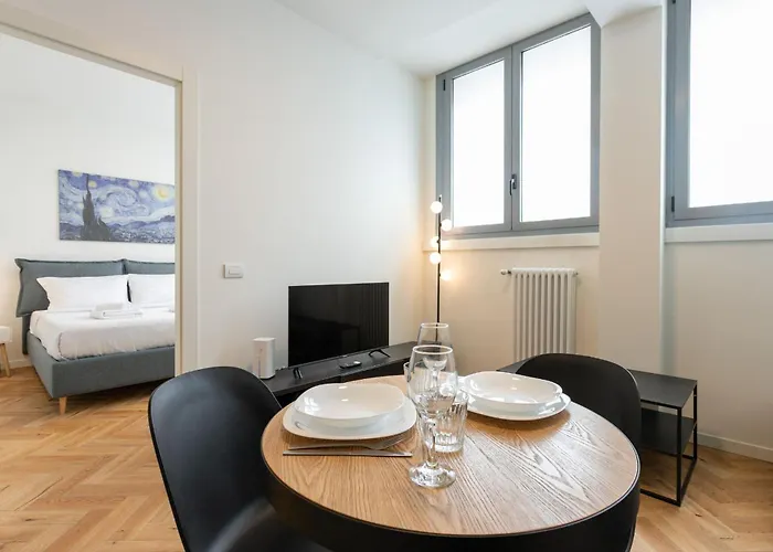 Console Marcello ميلان