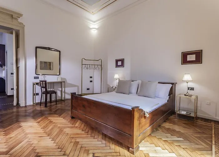 La Del Palazzo Milan