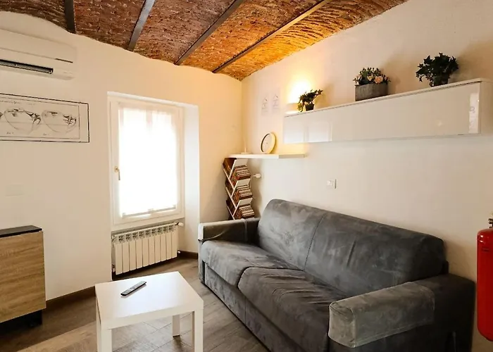 Apartment 20 Minutes From Center - Design Mailand