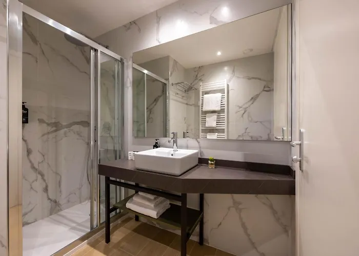 Ih Watt 13 Szálloda 4*