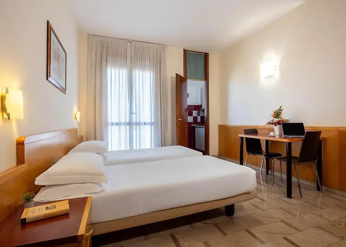 公寓式酒店 Ih Argonne Park