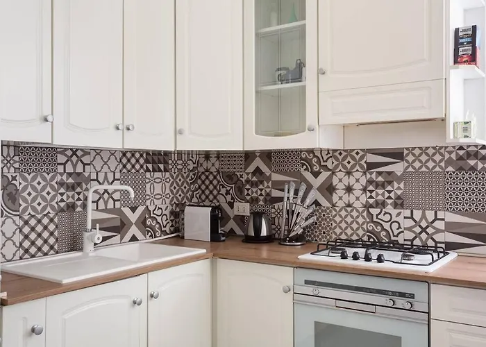 Apartment And Glamour Home! *