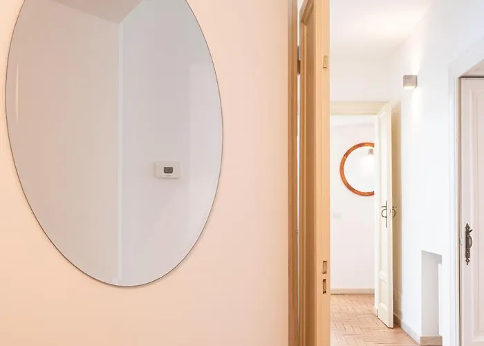 아파트 Spacious One Bedroom Moscova - Mirable Pm 밀라노