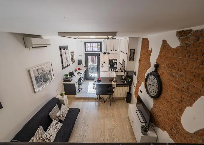 The Brick Nest - Navigli View Apartmán Milán