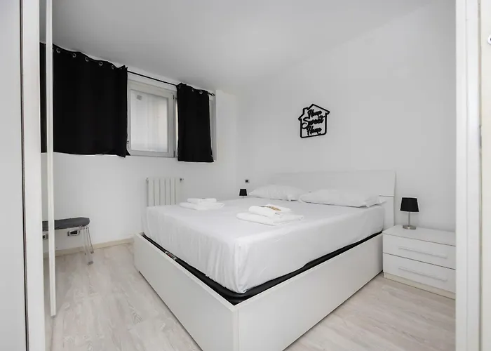 아파트 Spacious 70 Mq Self Check-in ,free Parking, San Siro *