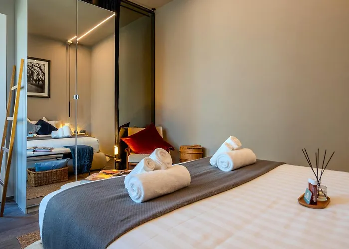 Lussuoso Attico Con Terrazza, Vicino Metro, Duomo, Fondazione Prada Apartman