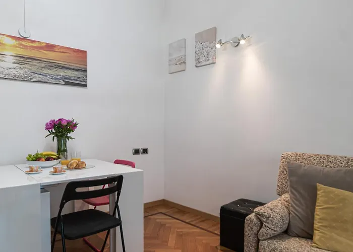 Italianway Comfort - Cornalia 24 Апартаменты *