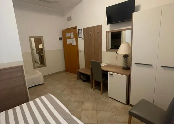 Montecarlo Отель