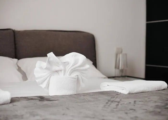 شقة The Light Station District ميلان