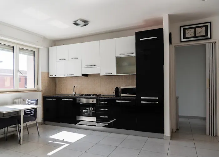 Daire Youhosty - San Raffaele Comfort Flat *