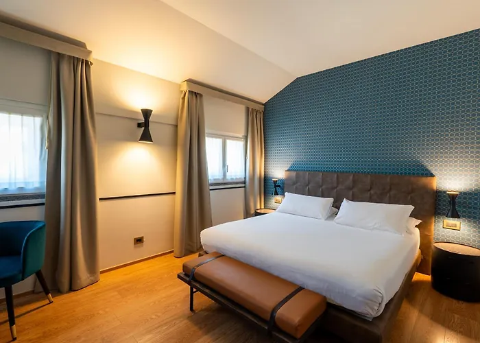 Regina 4* Mediolan