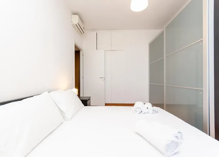 Vivimihome Gambara House 2 Minutes From The Metro דירה *