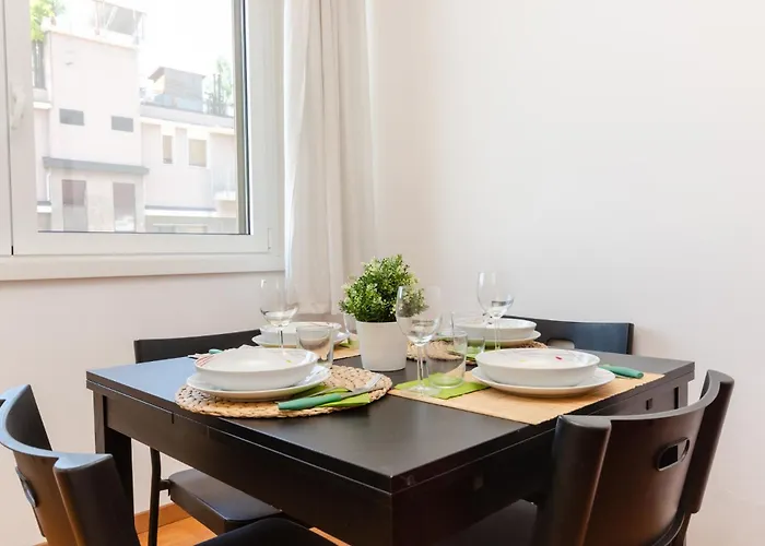 דירה Vivimihome Gambara House 2 Minutes From The Metro