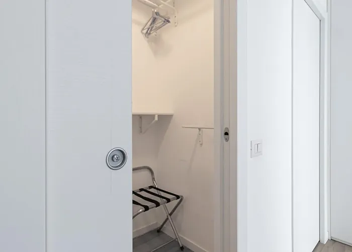 Italianway Collection - Panfilo Castaldi 28 Apartment Milan